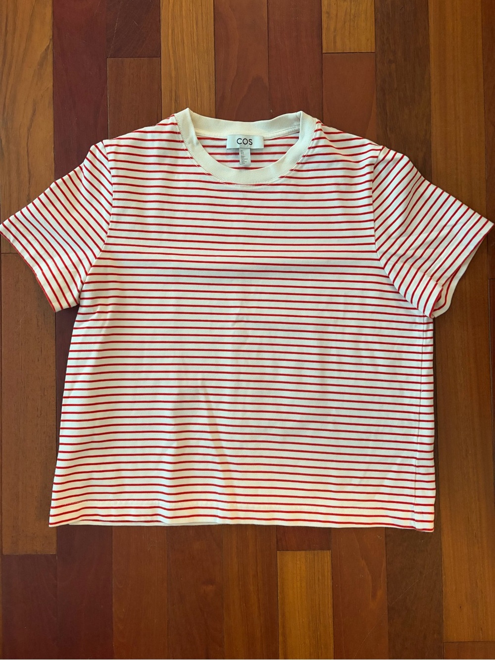 COS Clean Cut Tee White & Red Stripes Size Large
